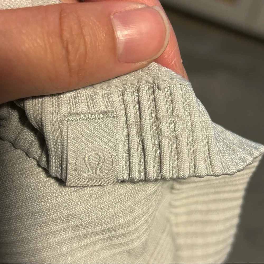 Lululemon Rest Less Pullover in Heathered Silver Spoon - Size 10